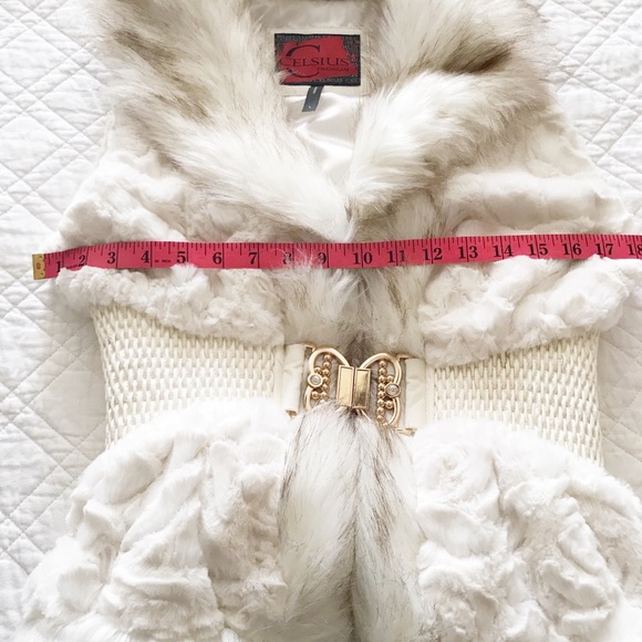 VERY POSH, SPECIAL OCCASION FAUX FUR VEST EUC - Picture 9 of 9